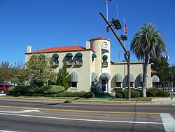 Lynn Haven FL city hall02